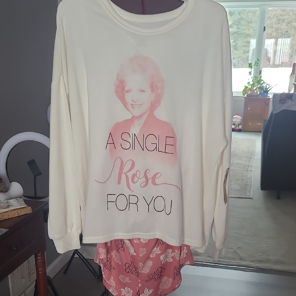 Cream and Pink Graphic Women's Pajama Set